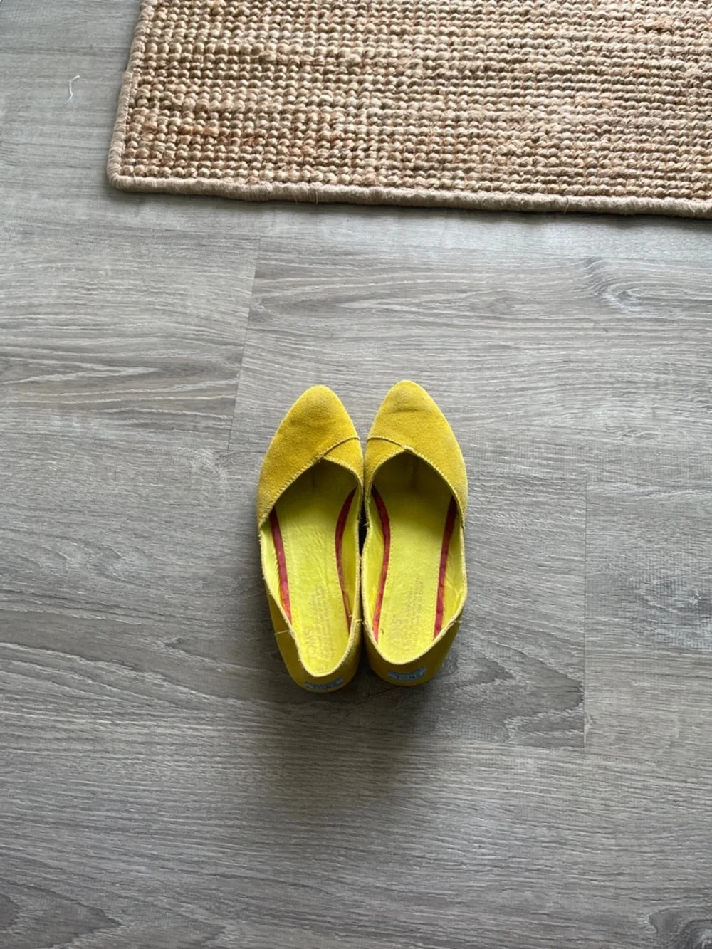 Toms Women's Yellow Suede D'Orsay Pointed Flats - Picture 4 of 5